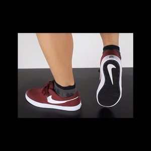 nike sb portmore solarsoft NWOT red size 10